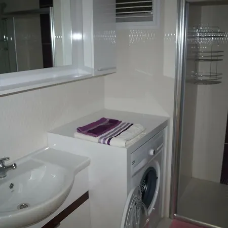 Apartmán Апартаменты 1+1 В Центре Махмутлара, Алания
